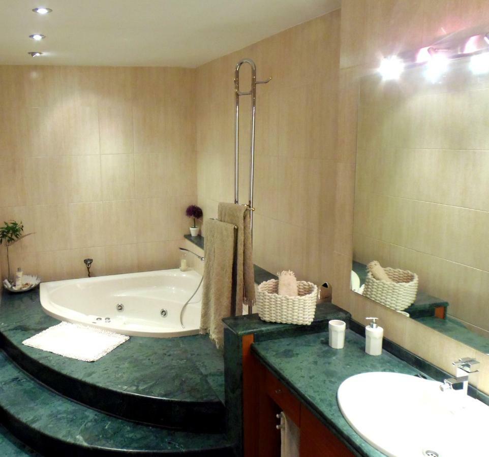 Apartamento Atico-Spa Santa Bárbara Eksteriør billede